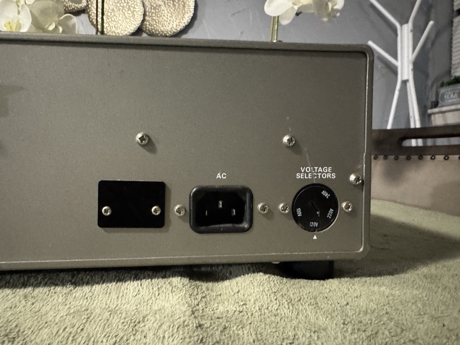 Kenwood R-600 Communications Receiver Ham Radio Short Wave CW R600