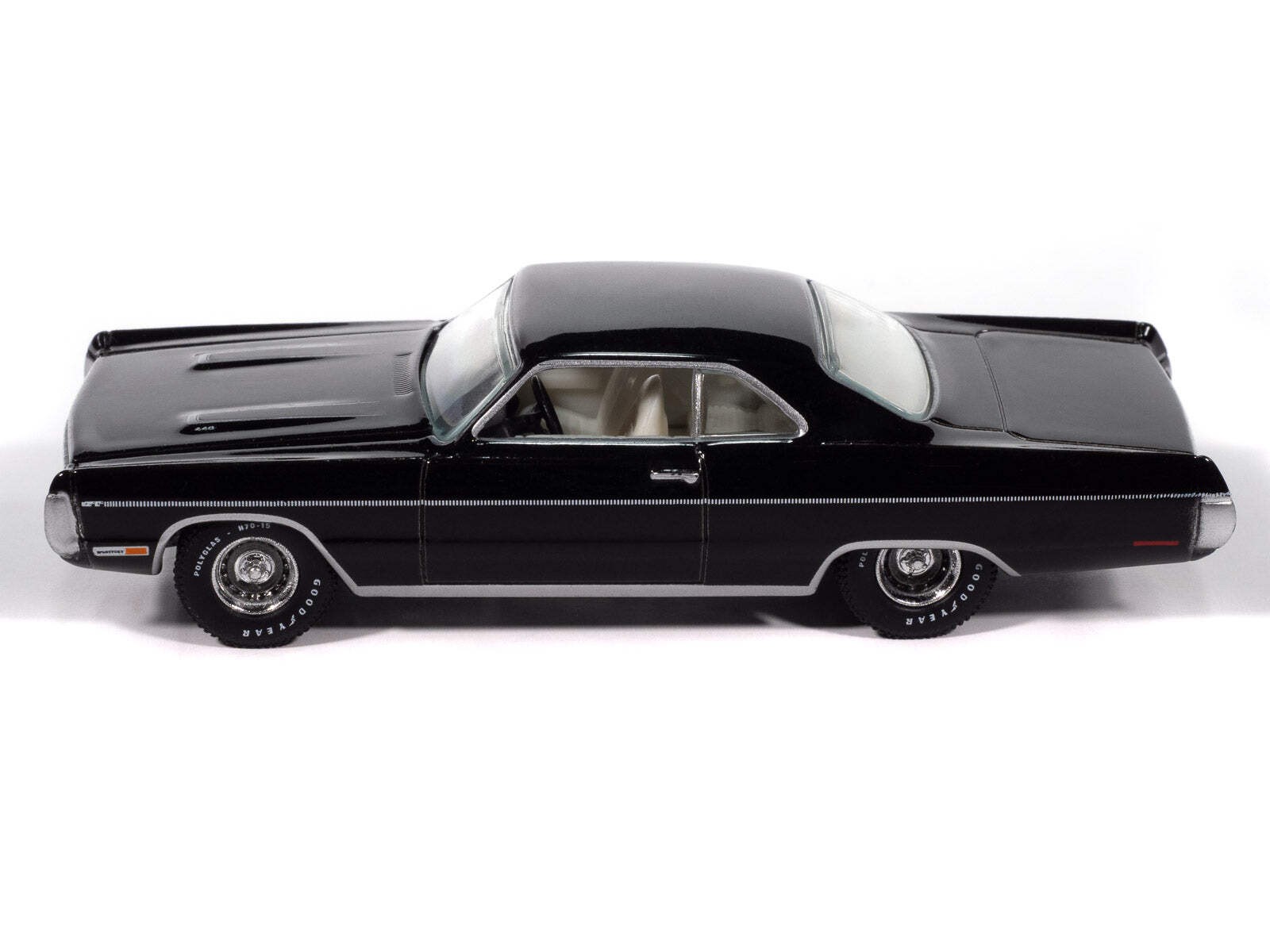 Auto World 1970 Plymouth Sport Fury GT (Black Velvet) (AW Exclusive) 1:64 Diecas