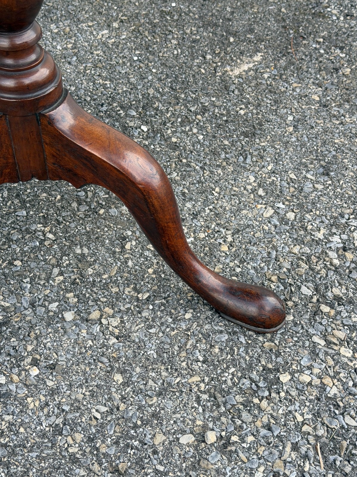 Antique walnut Queen Anne tea table 1760 18th birdcage tilt pad feet country