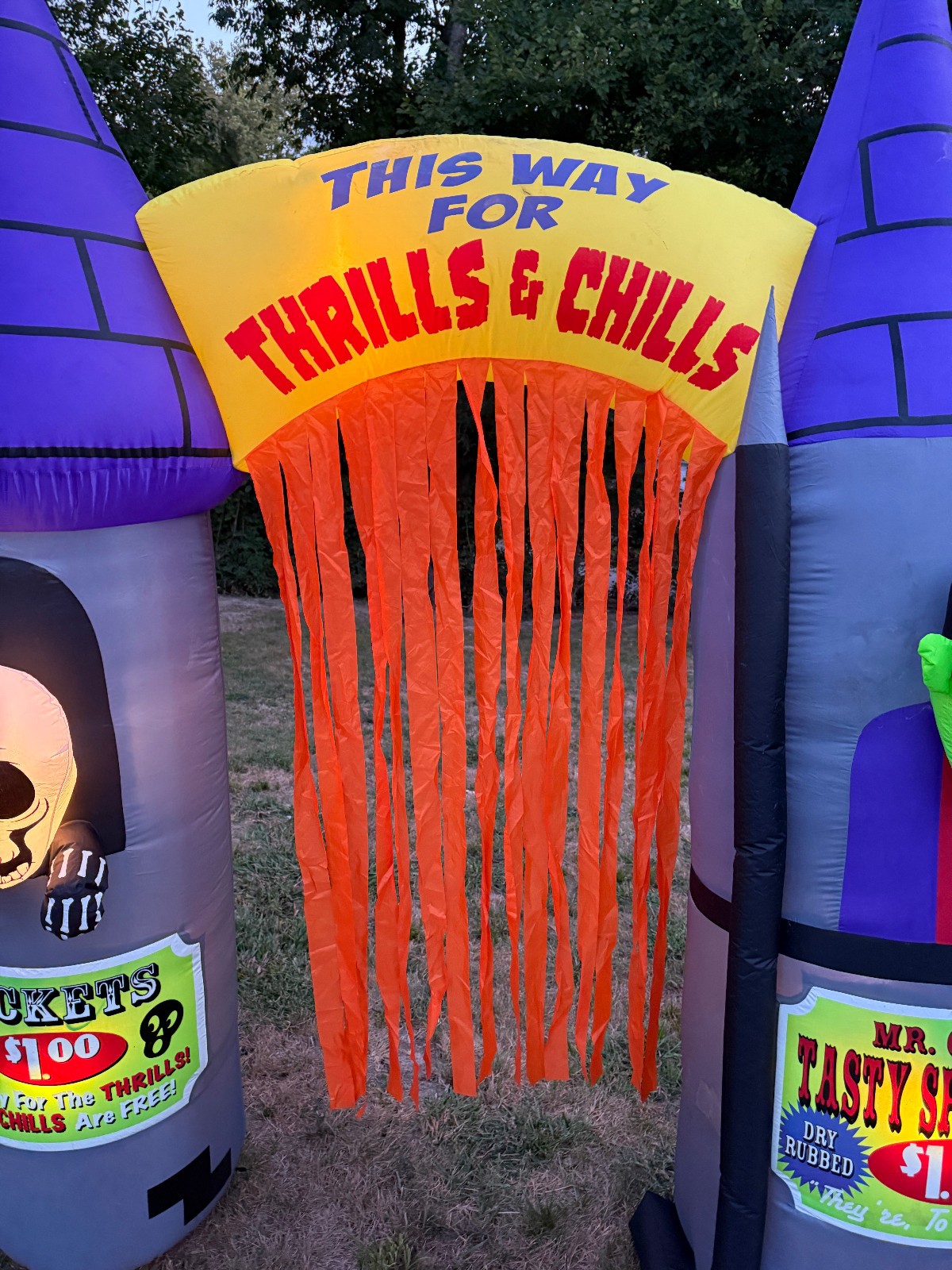 2017 9.5' GEMMY THRILLS & CHILLS HALLOWEEN ARCHWAY AIRBLOWN INFLATABLE