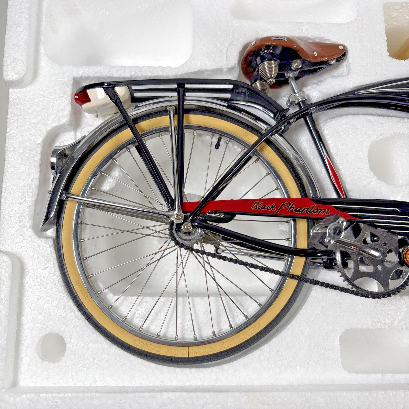 Danbury Mint Schwinn Black Phantom 1:6 Scale Die Cast Model Bicycle COA & BOX