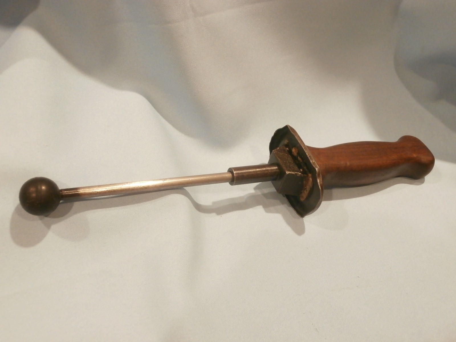 WWI BELGIAN FIGHTING KNIFE PLUS WWI BELGIAN TRAINER SET OF TWO RARE!