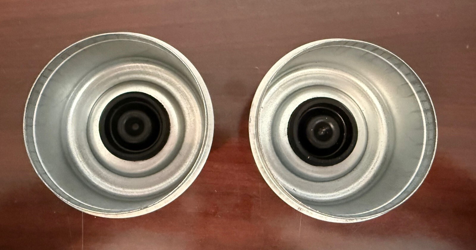 7K-CAP TRAILER AXLE AND HUB COVER (2.72") SOLD IN LOTS OF 2