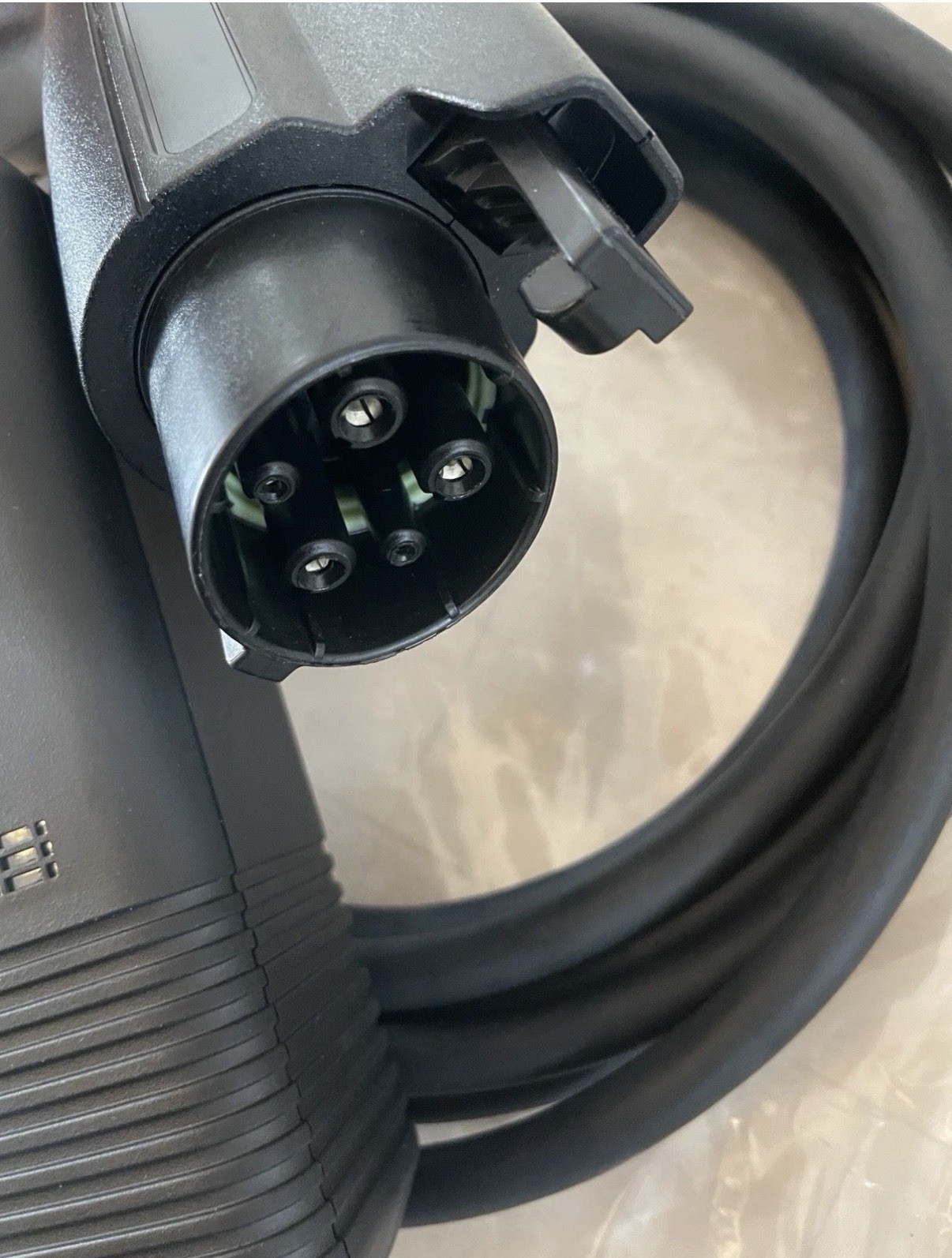 OEM GM Ultium EV Dual Level Charger (32A) – NEMA 5-15 + 14-50