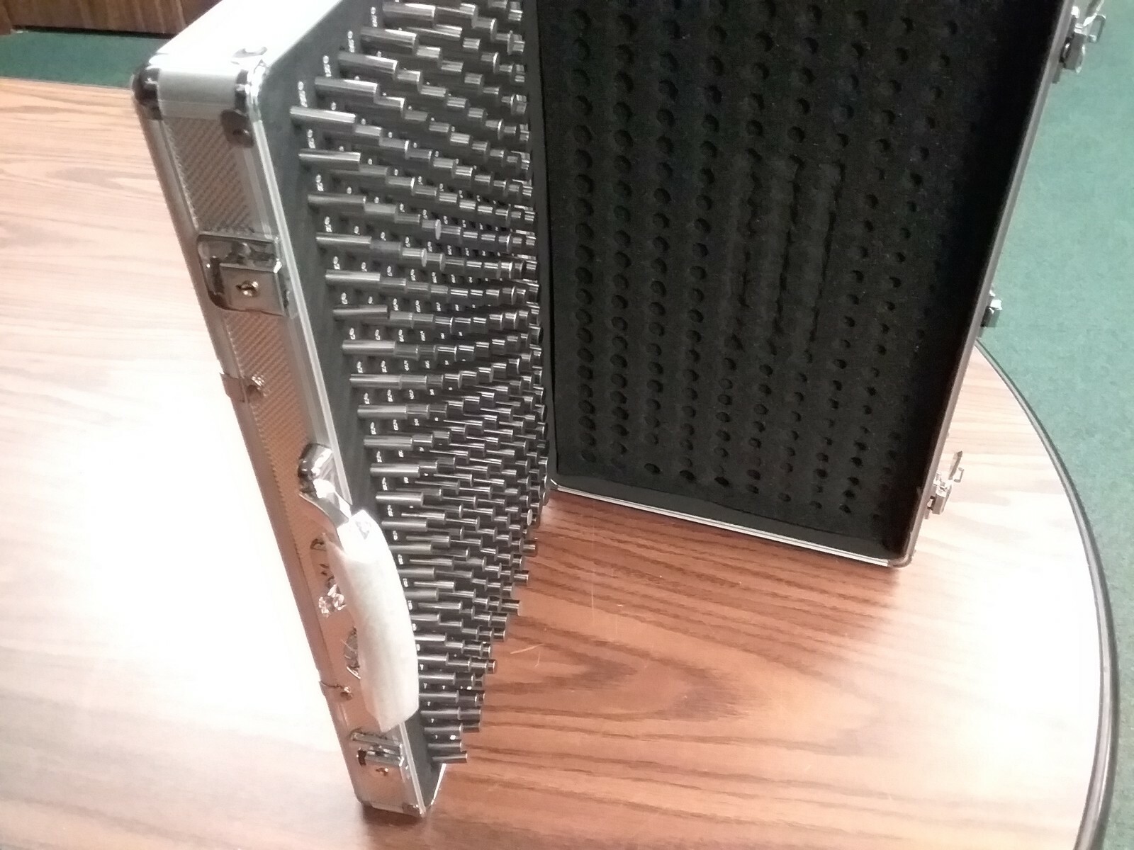 Pin Gage Set M2(-) 0.251-0.500", minus Tolerance 250 Pins metal case #707B-755MC