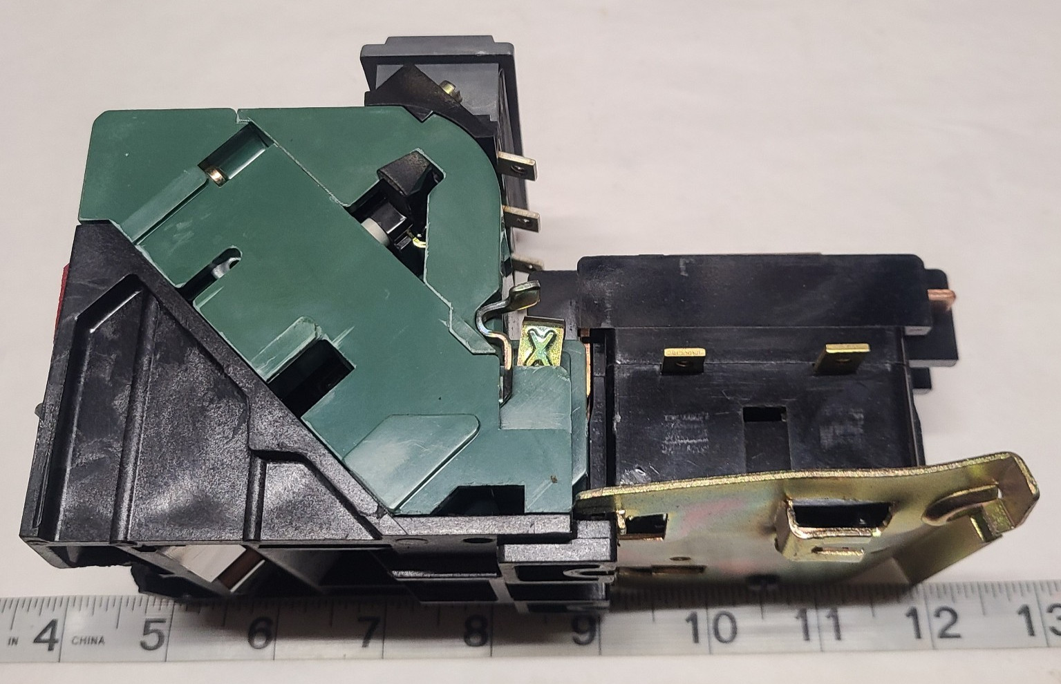 Furnas 14DF33AC81 Motor Starter Size 1, 27A Max, 200-575V rated 3 PH, 7.5-10 H.P