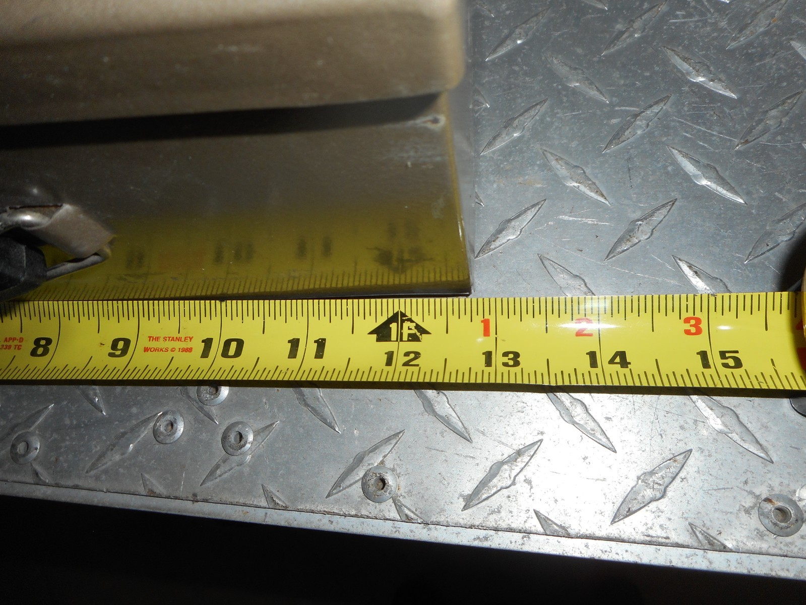 Portable Metal Safe Box with Key Lock Storage for Documents