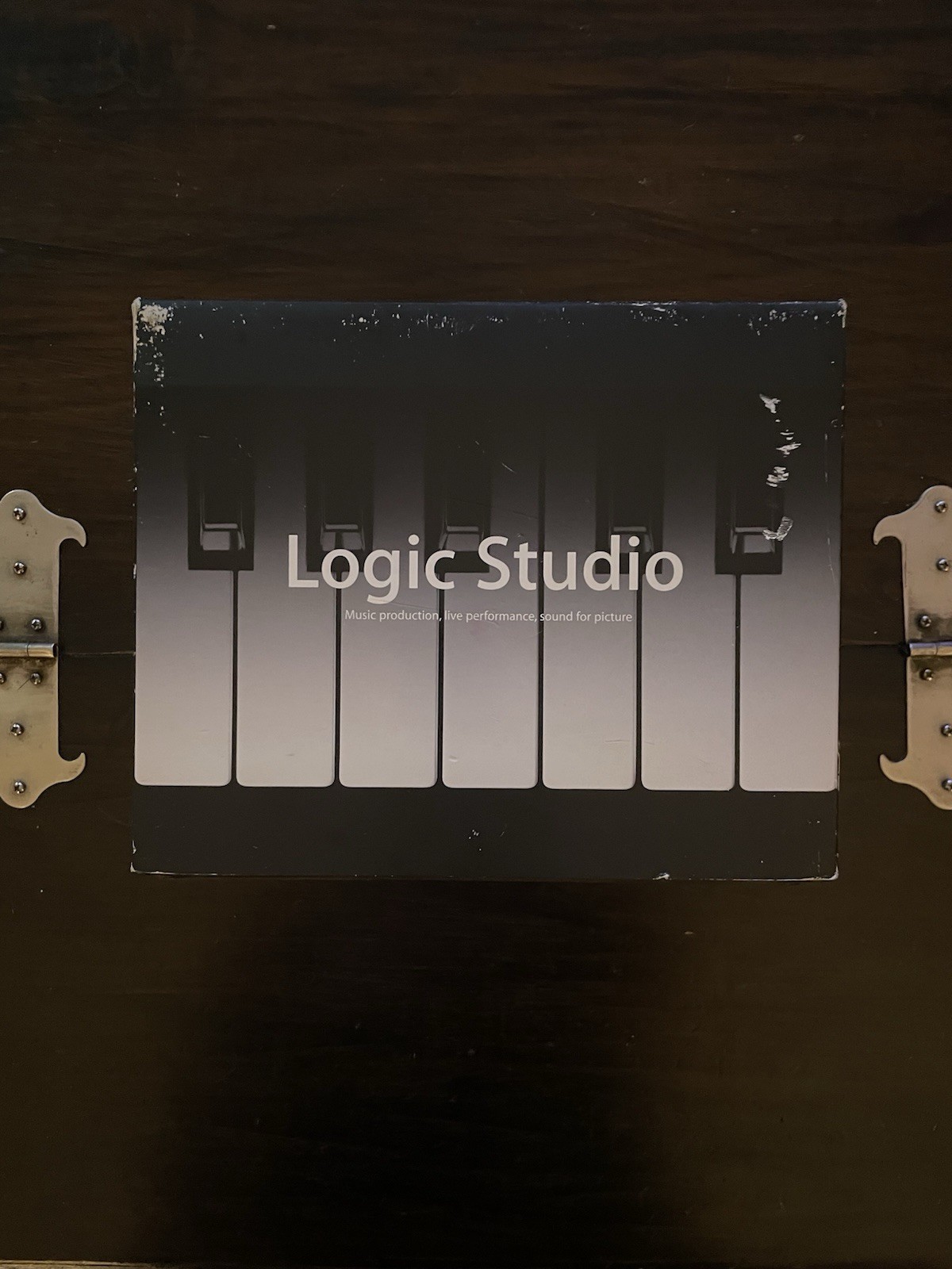 Apple Logic Studio Logic Pro 8 Complete Box & Materials - Vintage Software 2007