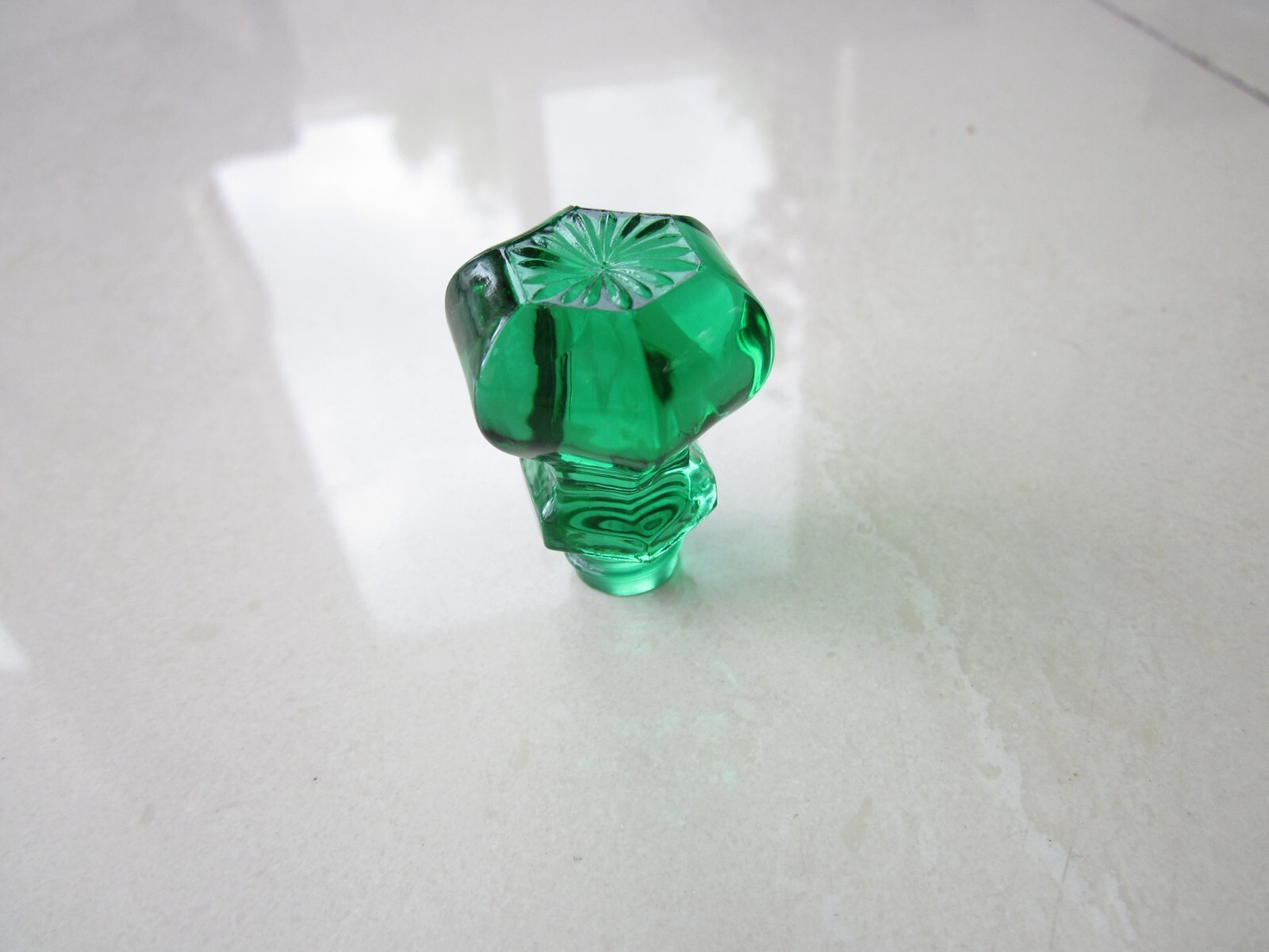 OLD STYLE EMERALD GREEN Threaded Glass Cabinet Drawer Knob Sandwich Glass