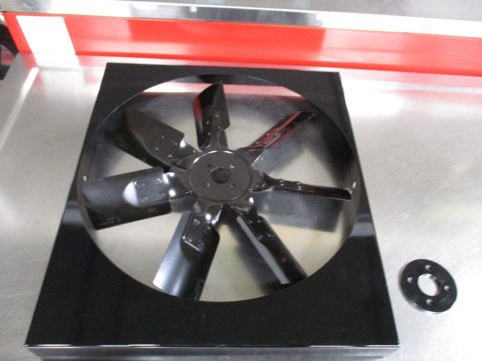 M&W gear Co. style 7 blade fan and shroud for john deere 4020 4010 turbo tractor