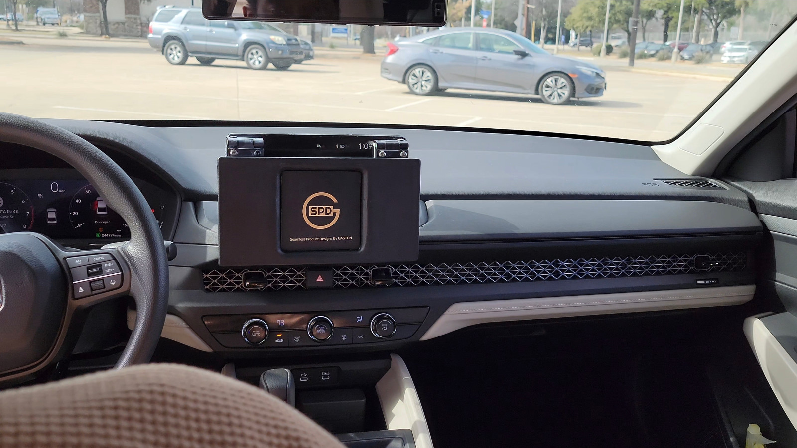 Tablet Dashboard Mount For Honda Accord, Civic, Pilot, CR-V, HR-V