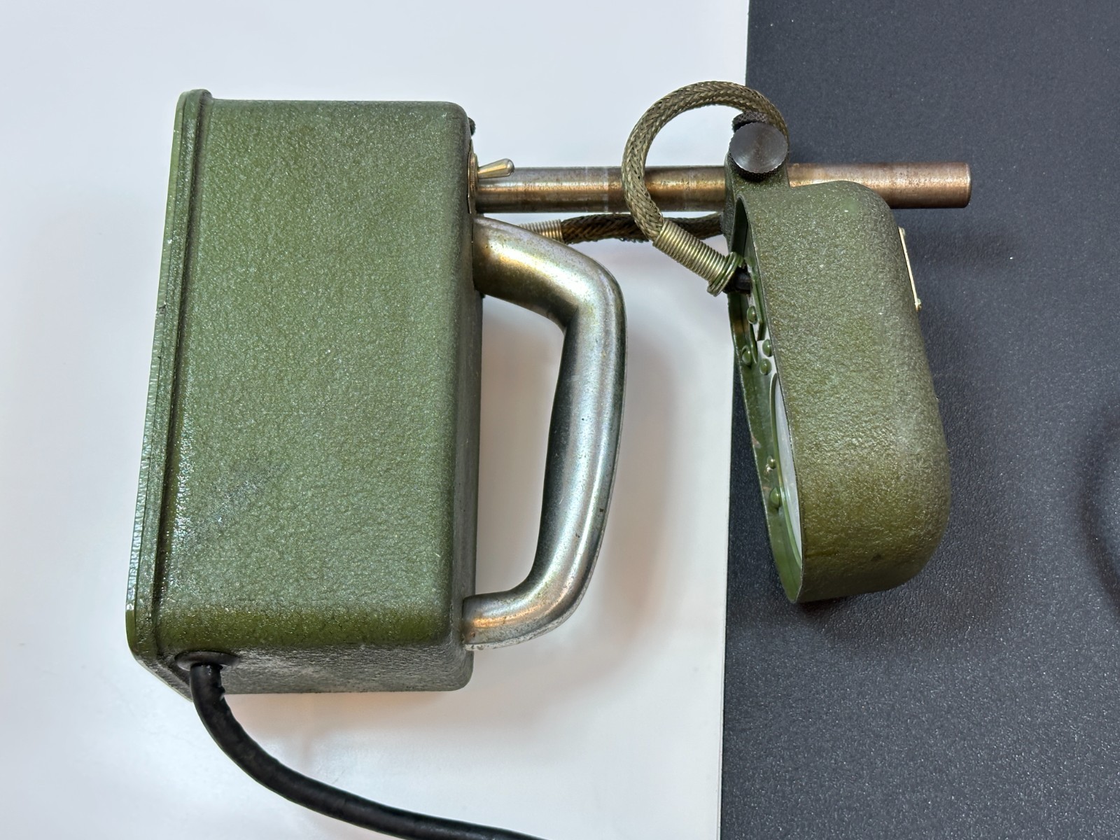 DoALL (DesPlaines IL) Monolight Interference Band, 110 Volt Model 2 Inch, Tested