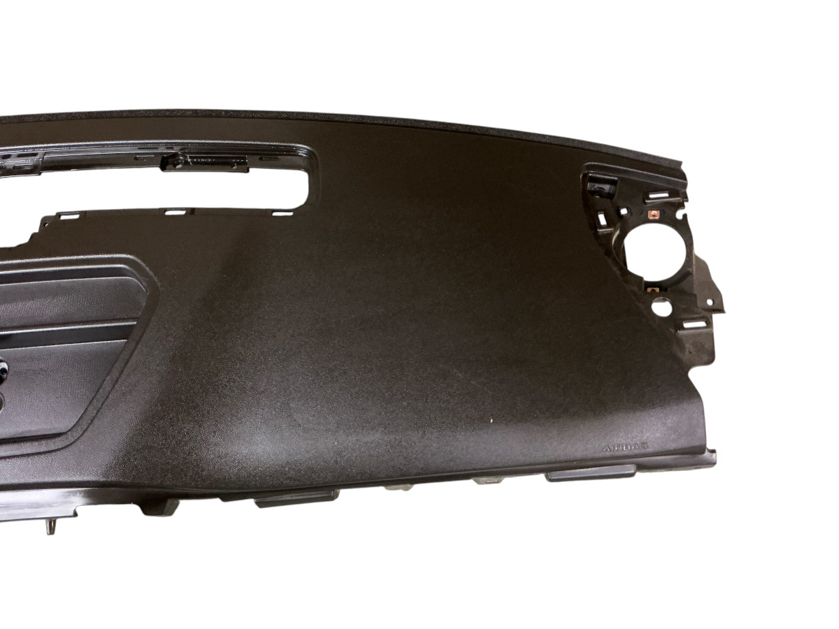 2019 20 21 22 2023 Chevy Silverado Sierra 1500-3500HD instrument panel BLACK