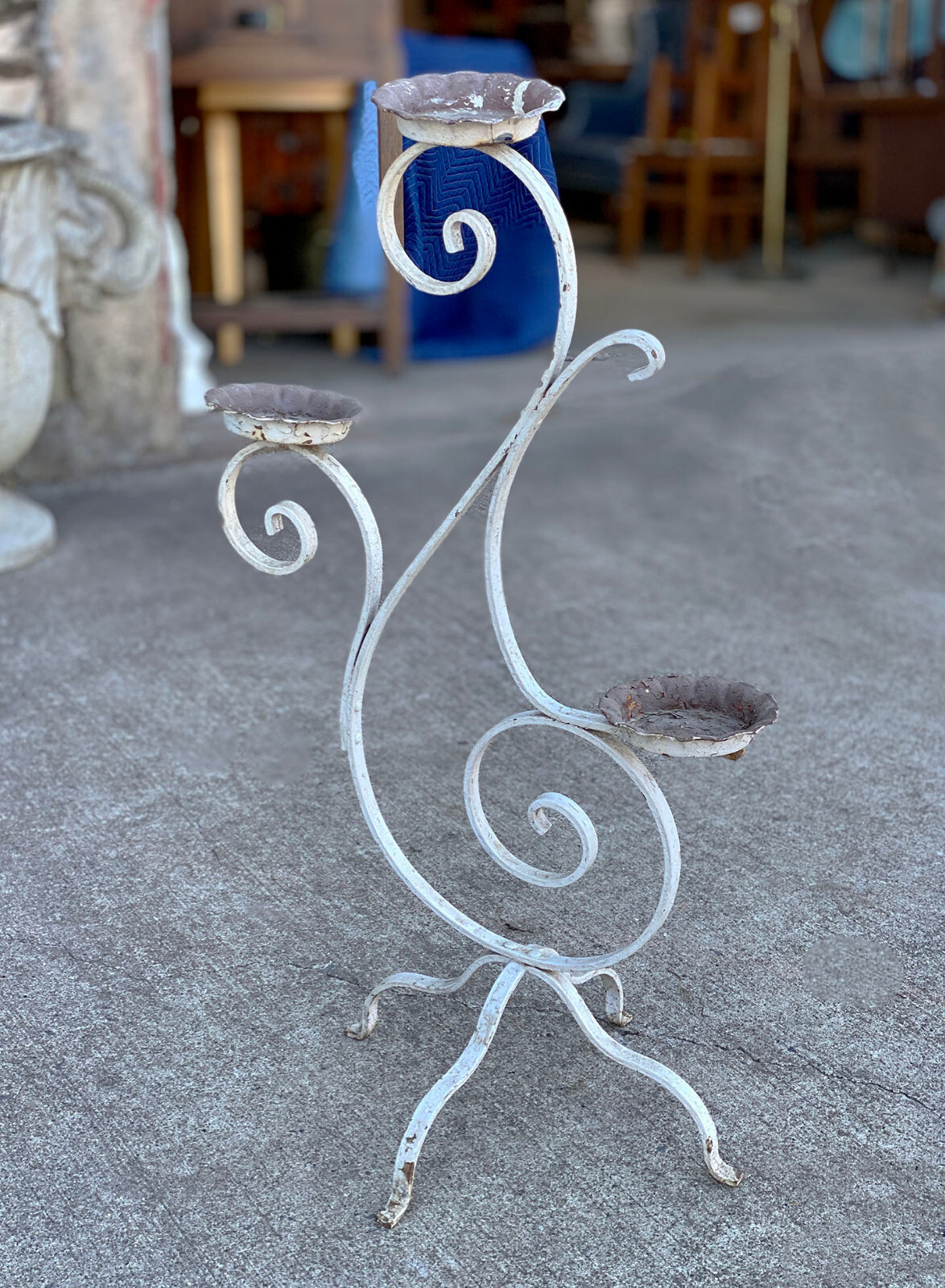 Antique Victorian Wrought Iron Outdoor Garden Plant Stand