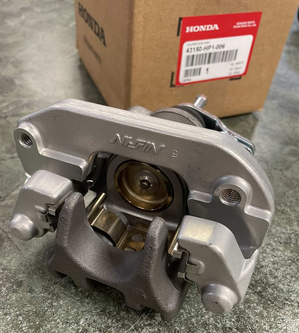 OEM Honda Rear Brake Caliper Assembly TRX450ER TRX450R ER R 43150-HP1-006