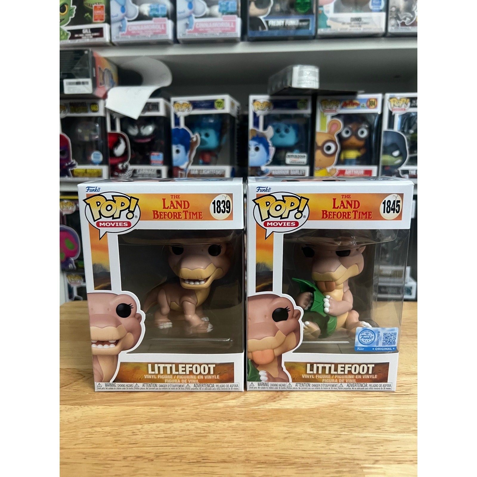 2 Littlefoot Funko Pops SOLD OUT EXC Treestar #1845 1839 Land Before Time Movies