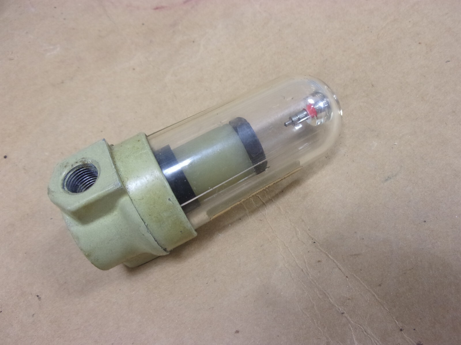 Norgren F07-100-M1TA Pneumatic 1/8" Npt Air Line Hose Filter Water Seperator USA