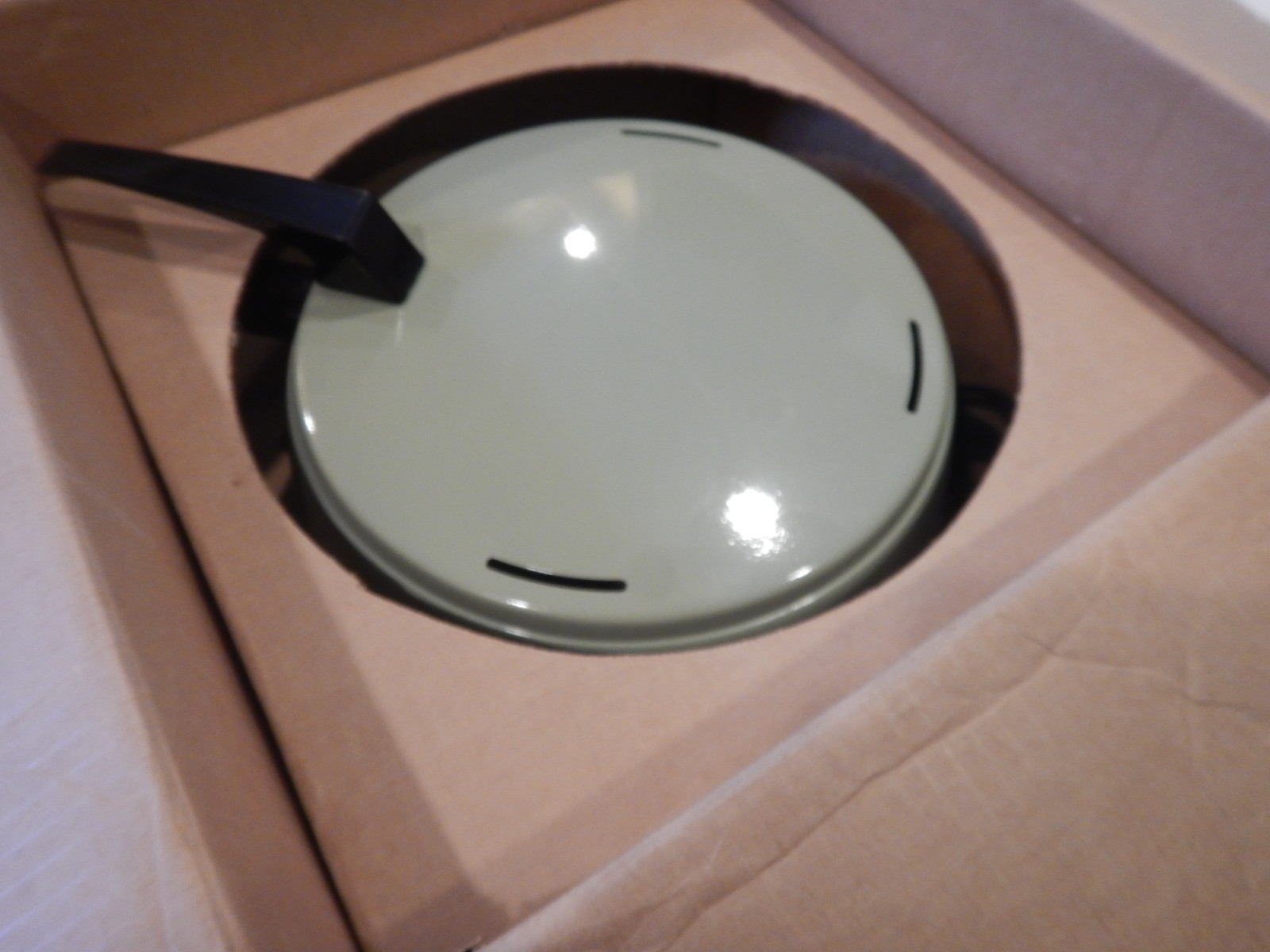 VTG Mirro Portable Electric Broiler 0475-37 Round 9 1/2" Avacado Green