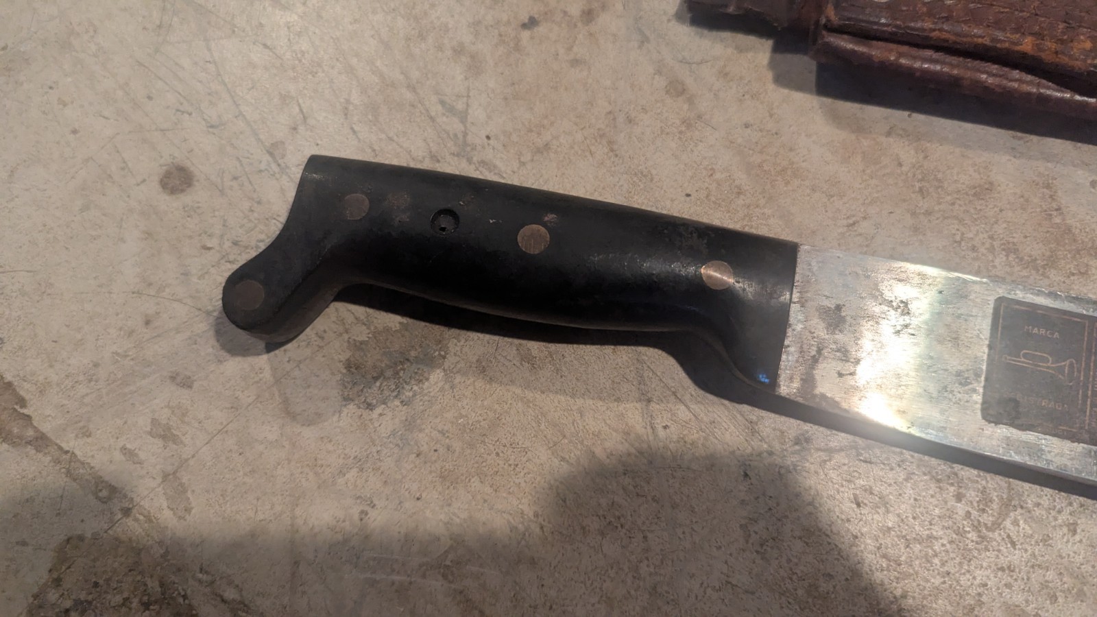 Vintage EL SALVADOR CORNETA Machete No 127 With Leather Scabbard 18" Blade