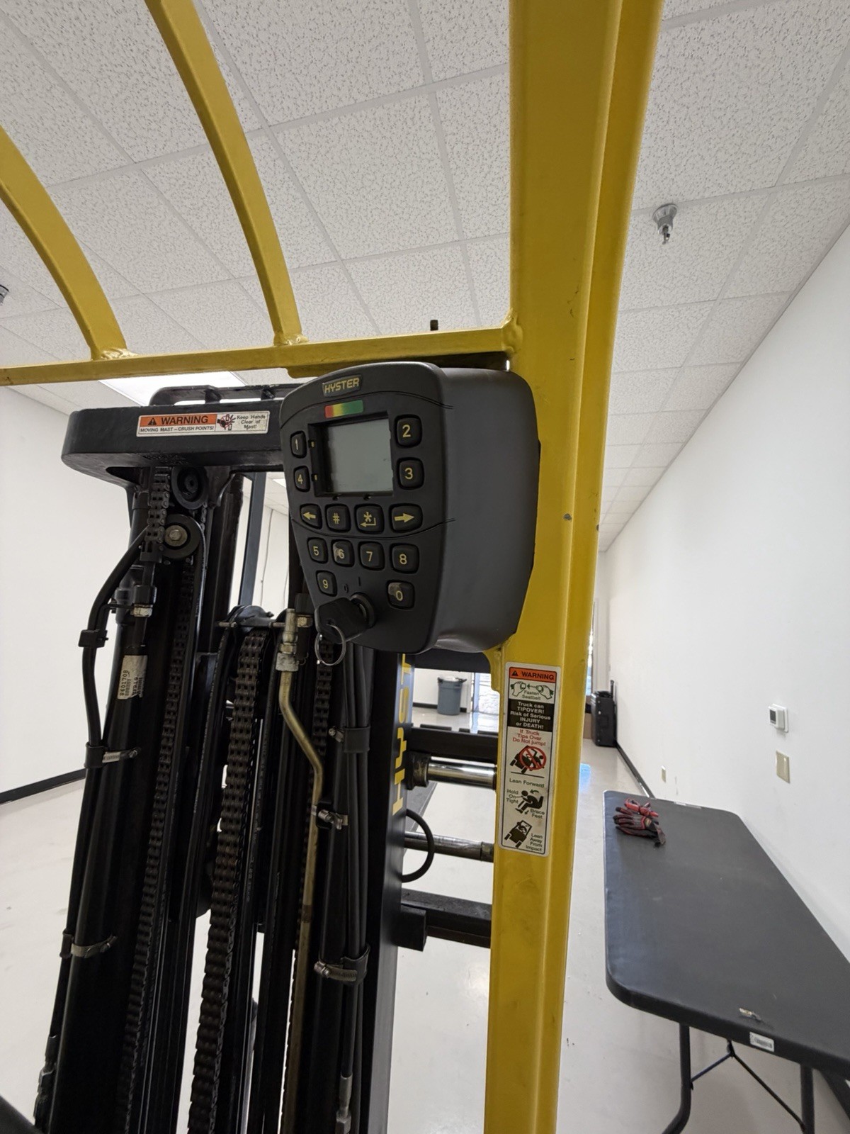 Hyster J40XNT LOW Hours