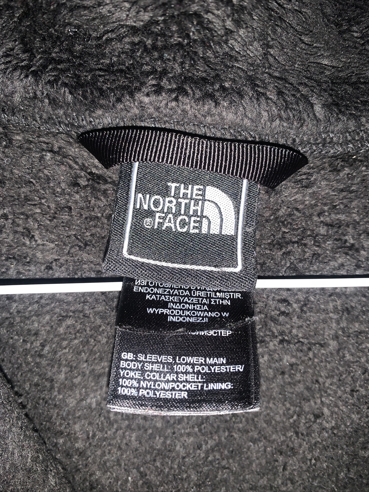 The North Face Girls XL (18) Jacket Fuzzy Black/Pink