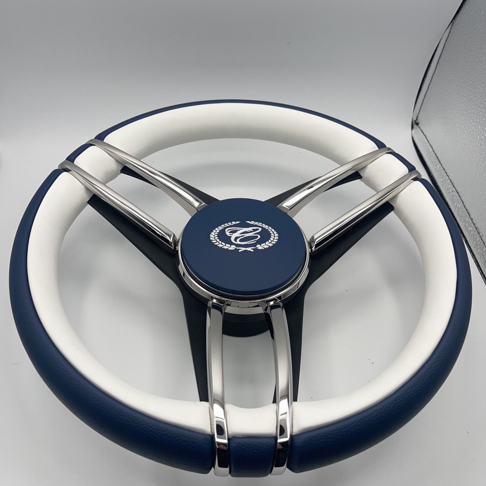 Cobalt Boat Steering Wheel Stainless Steel Spoke Leather Rim | Cobalt Boats Logo