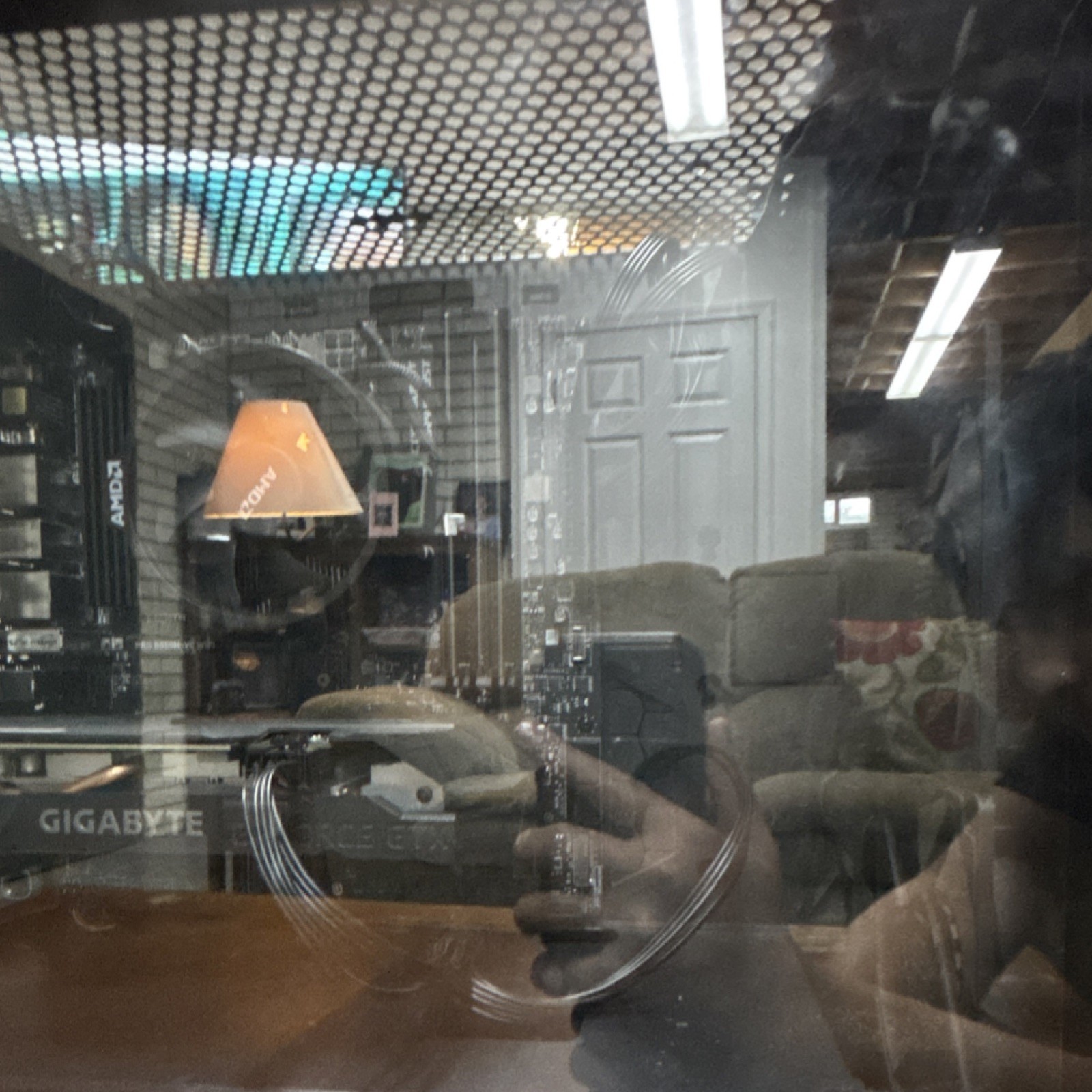 Gigabyte AMD Gaming Tower Desktop PC GeForce GTX Dedicated Graphics HDMI USB