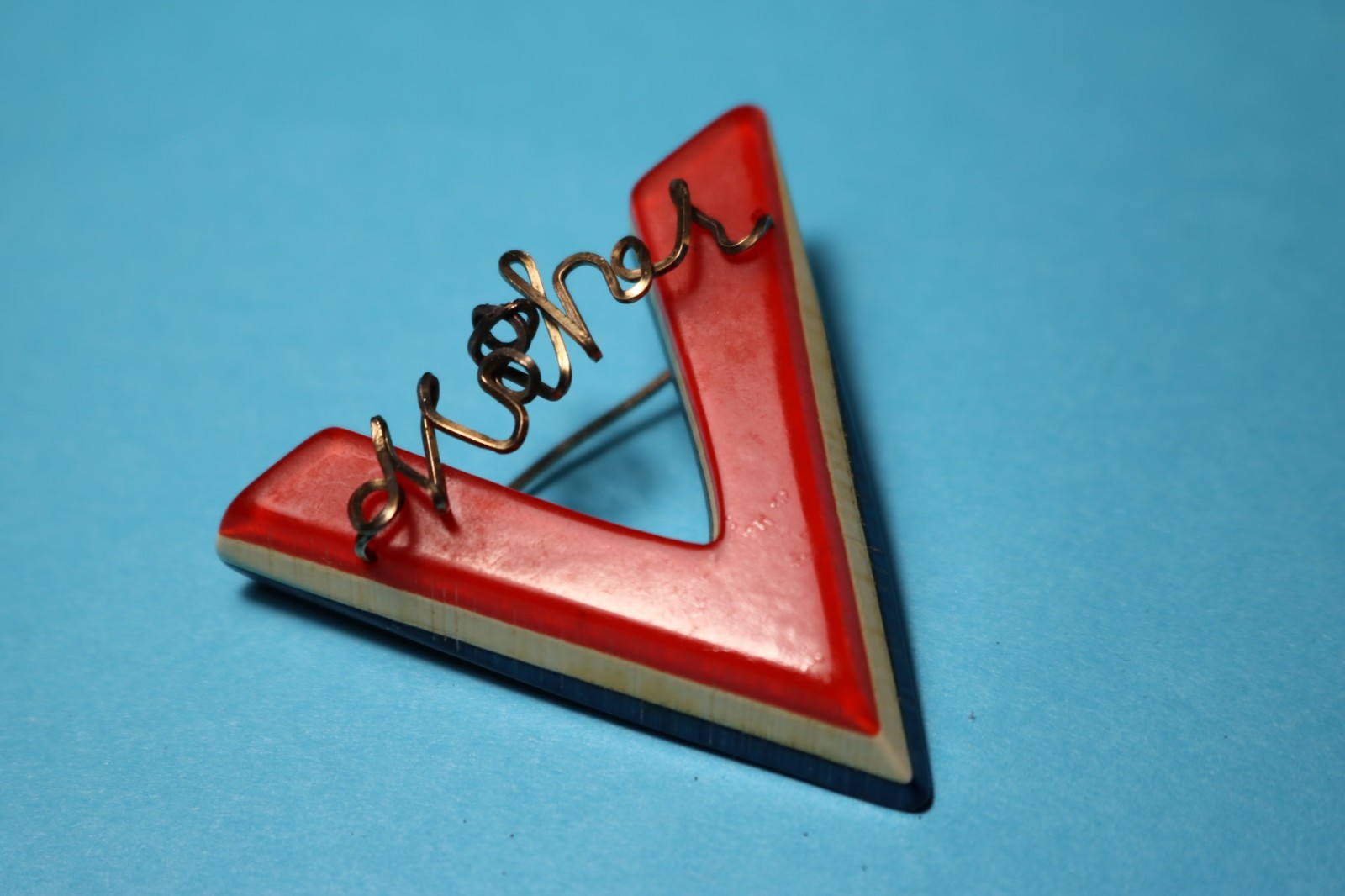 Mother V for Victory Pin - Bakelite WWII Red White Blue Patriotic Gift Brooch