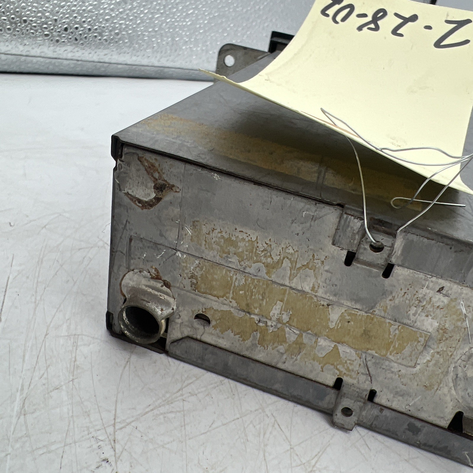 87-97 Ford Radio AM FM Stereo Cassette Mustang Escort Thunderbird Capri