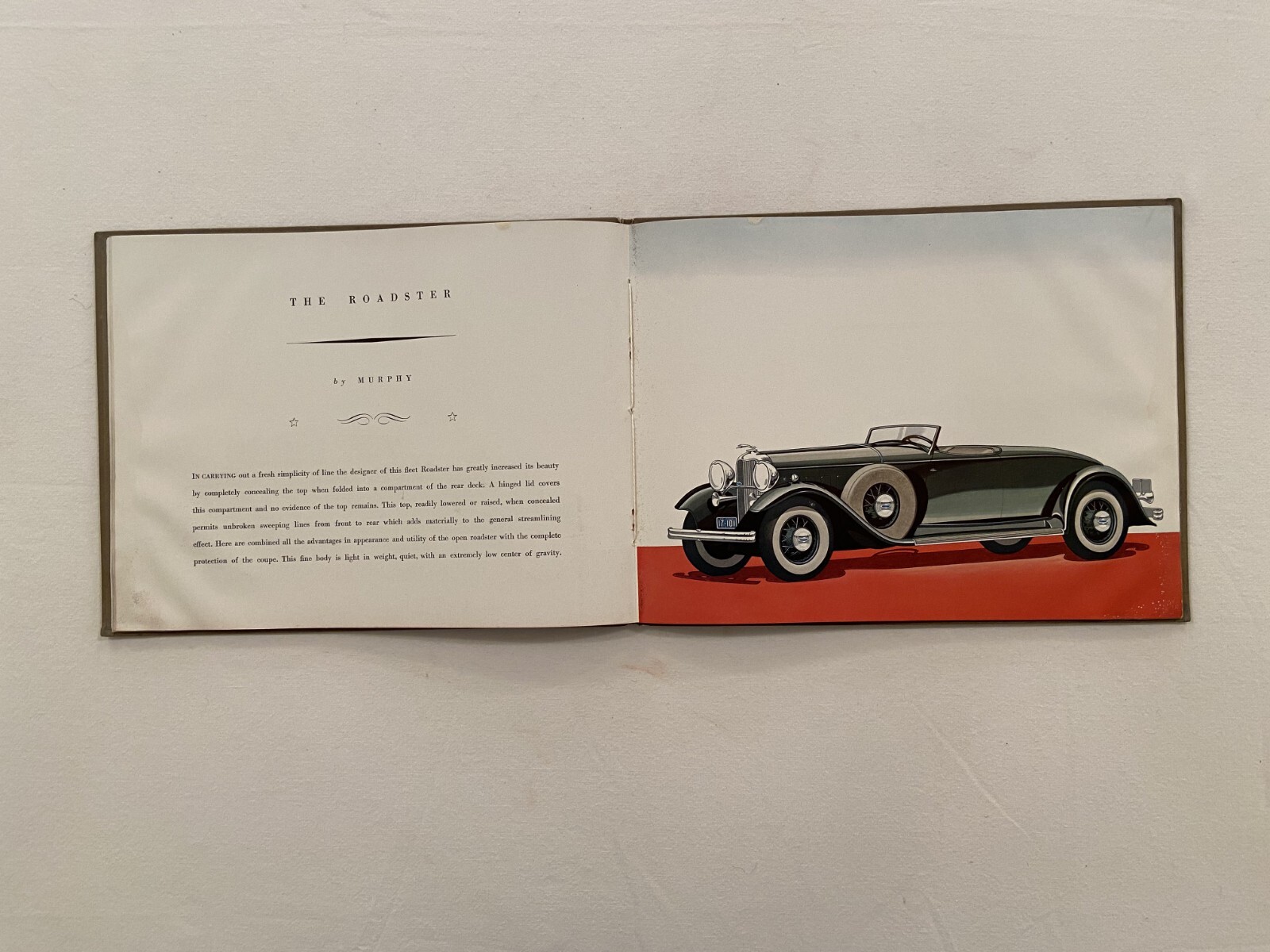 CA 1931 LINCOLN TWELVE CYLINDER MOTOR CARS HARDBOUND ORIGINAL FULL-COLOR CATALOG