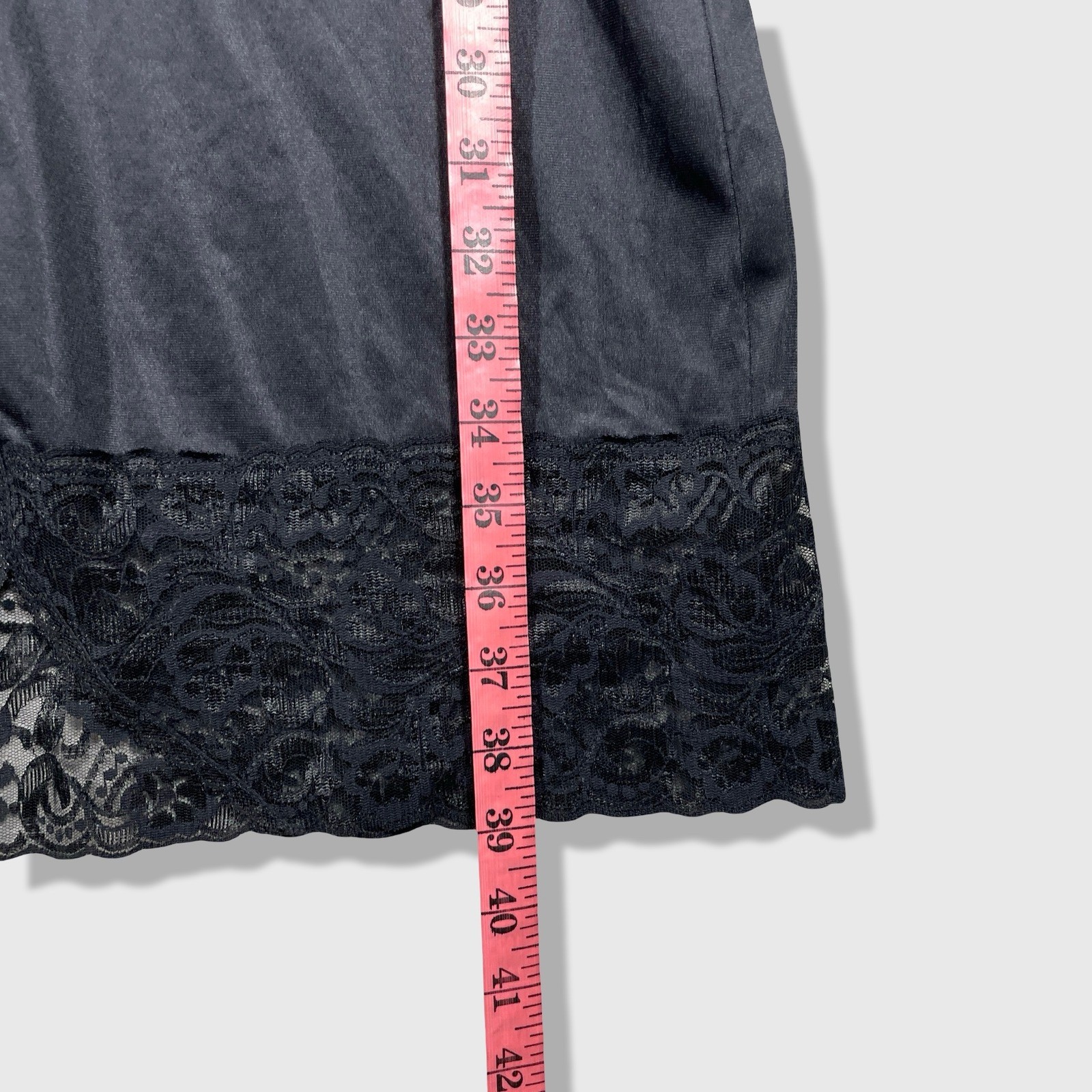 Vanity Fair Full Slip Lingerie Womens 36 Black Lace Trim Vintage Luxury