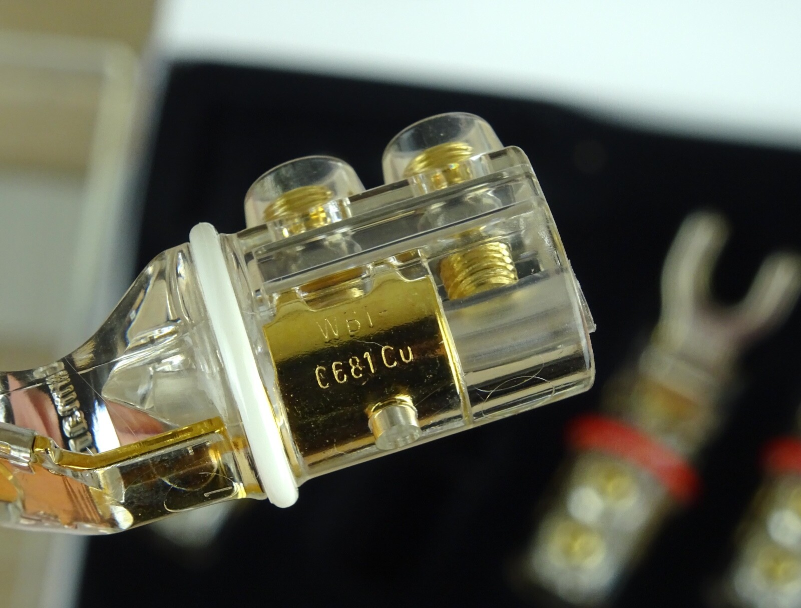 WBT 0681CU cable lug made of pure copper, 8 mm fork new + original packaging nextgen 2x red 2x white