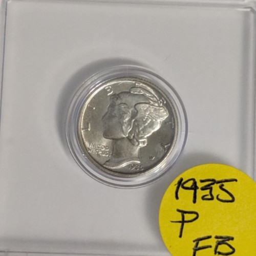 1935 Mercury Silver Dime Philadelphia Full Band. Excellent Condition!