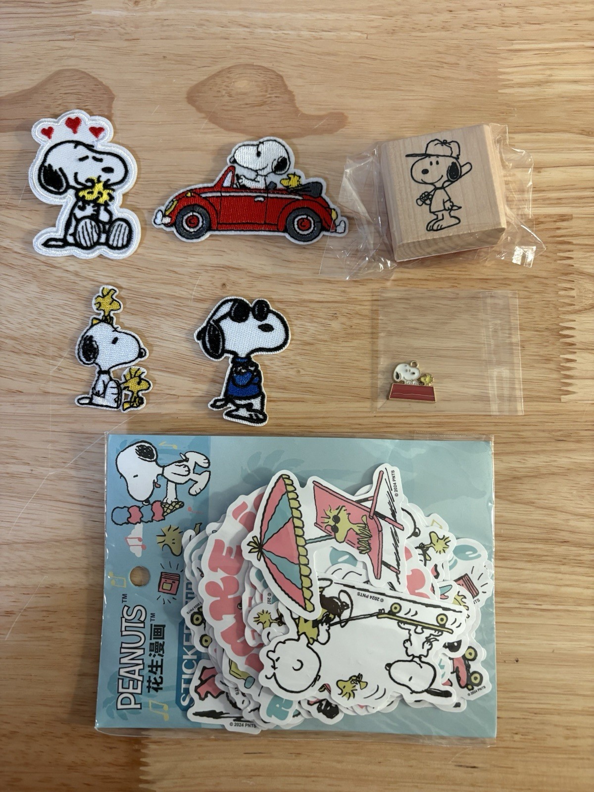 Peanuts Snoopy Special Combo:  Items As Picture