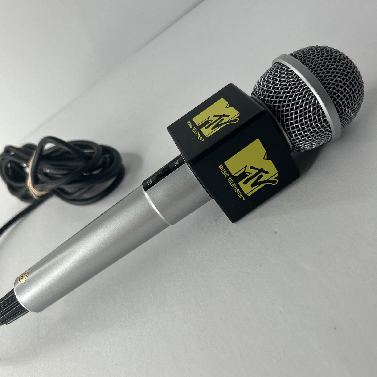 VINTAGE MTV MUSIC TELEVISION KARAOKE MICROPHONE RETRO 10” Long Mic Works