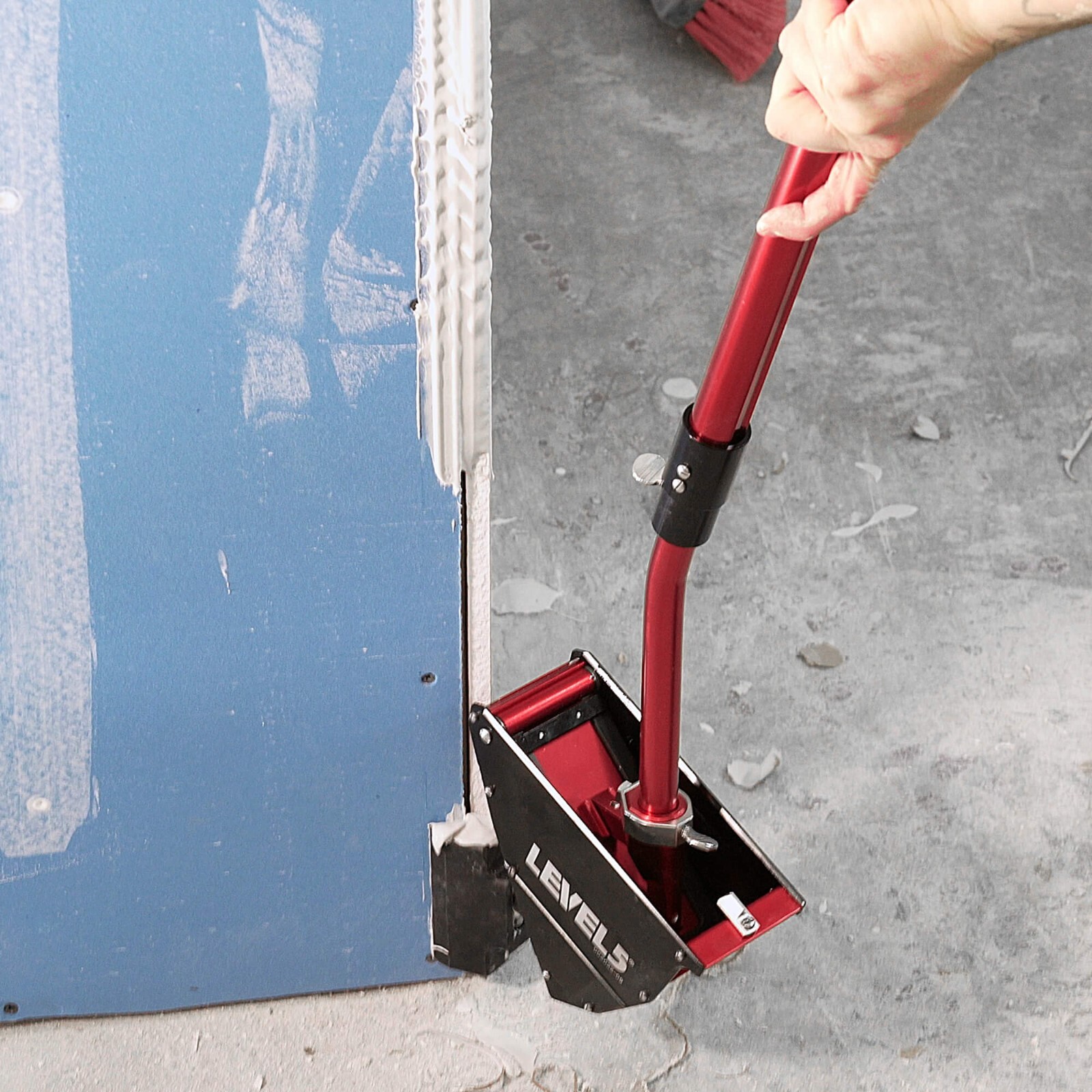 LEVEL5 Drywall Tools 7-Inch Corner Applicator Box + Extendable Handle | 4-508