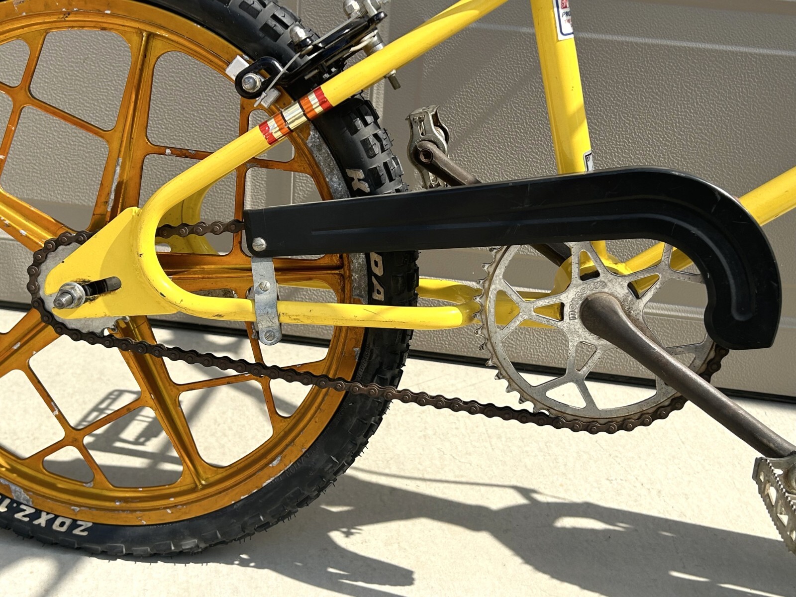 Old School BMX 1979 JAG Complete w/ OG Paint & Decals + Real Gold Motomags LOOK@