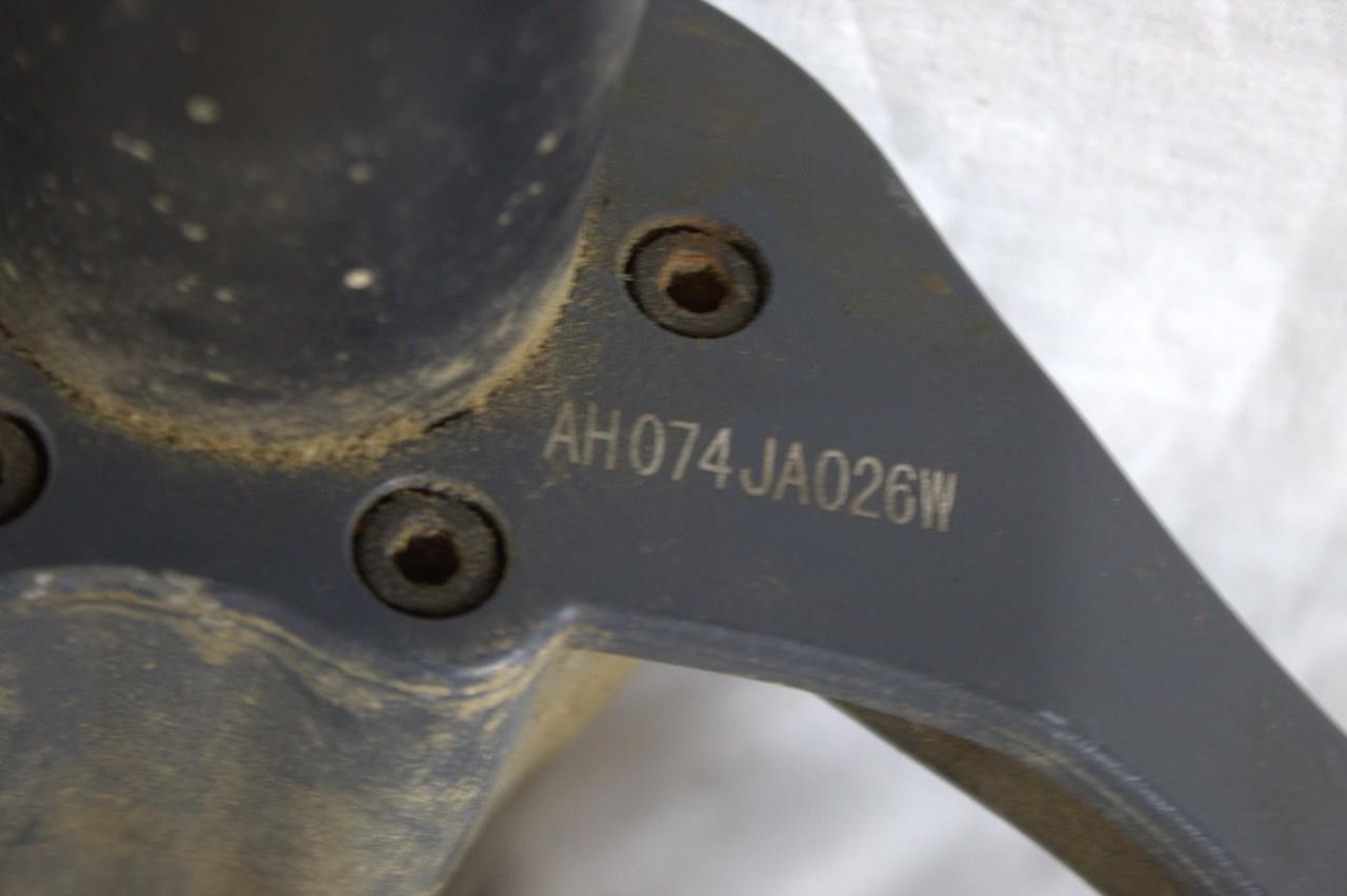 Titan PGD2000X Post Driver 35-Lb. Driving Head, 1.3 HP Honda GX35 Engine