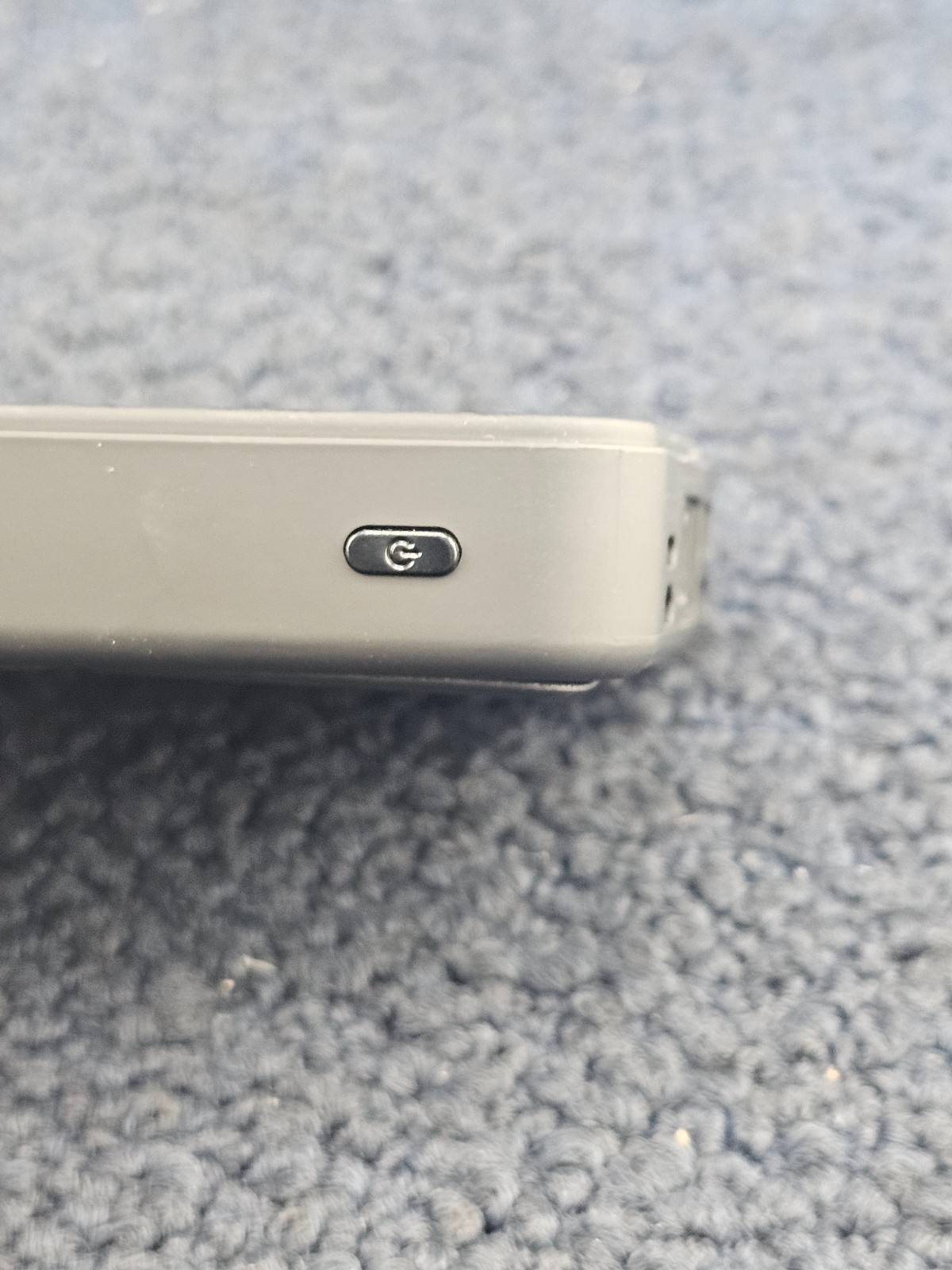 Ultra-thin Mini Power Bank Portable Quick Charge LED Display Super Current Safe