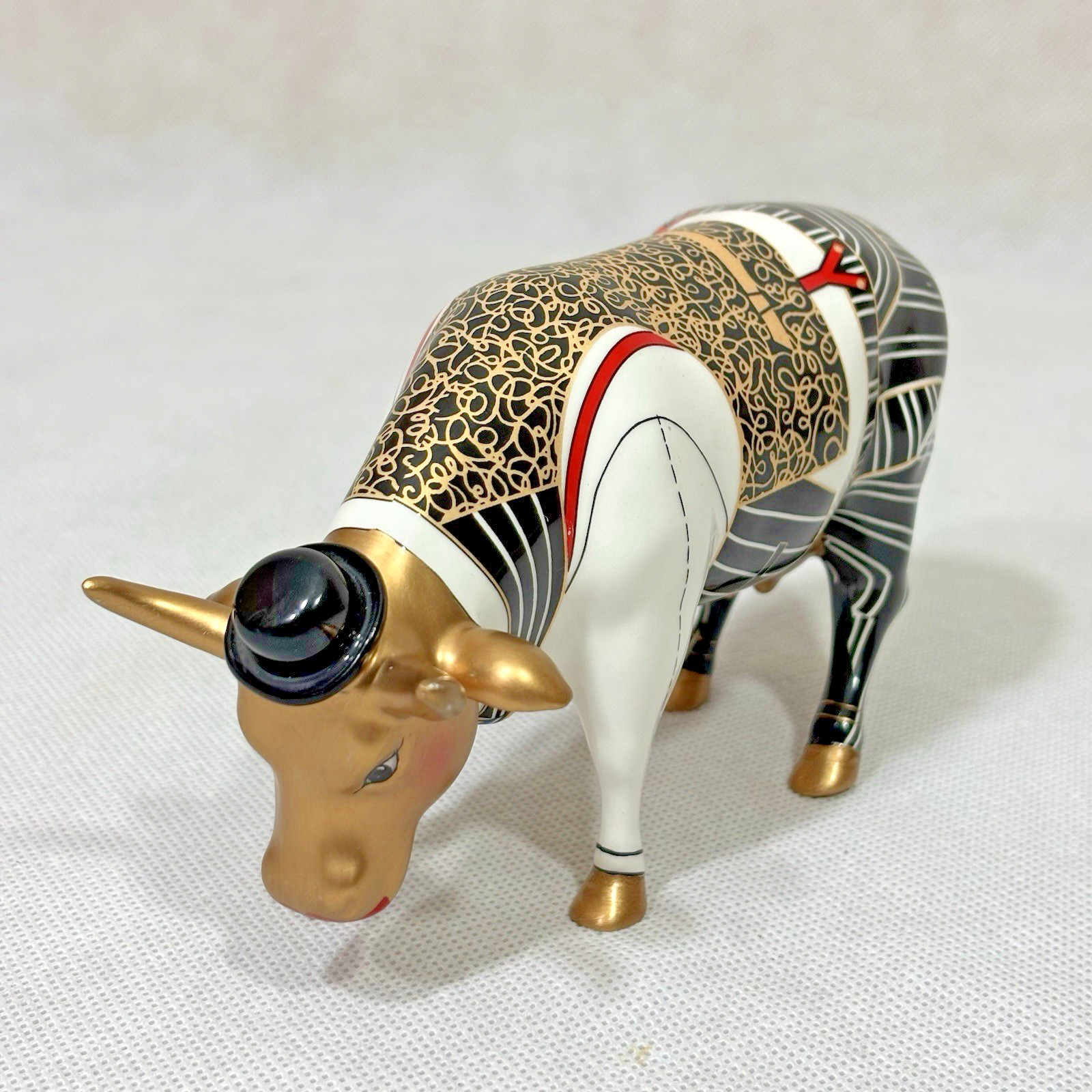 Cow Parade #6015 City Cow 2004 Westland Giftware Figurine with Box & Tag