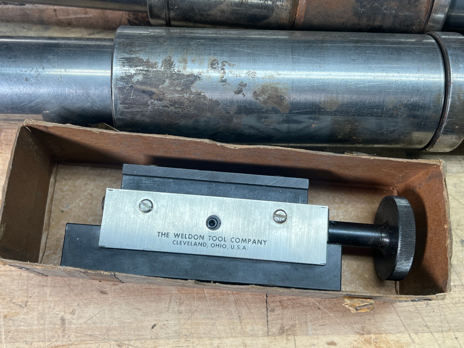 WELDON ENDMILL SHARPENING AIRFLOW FIXTURE package Nice