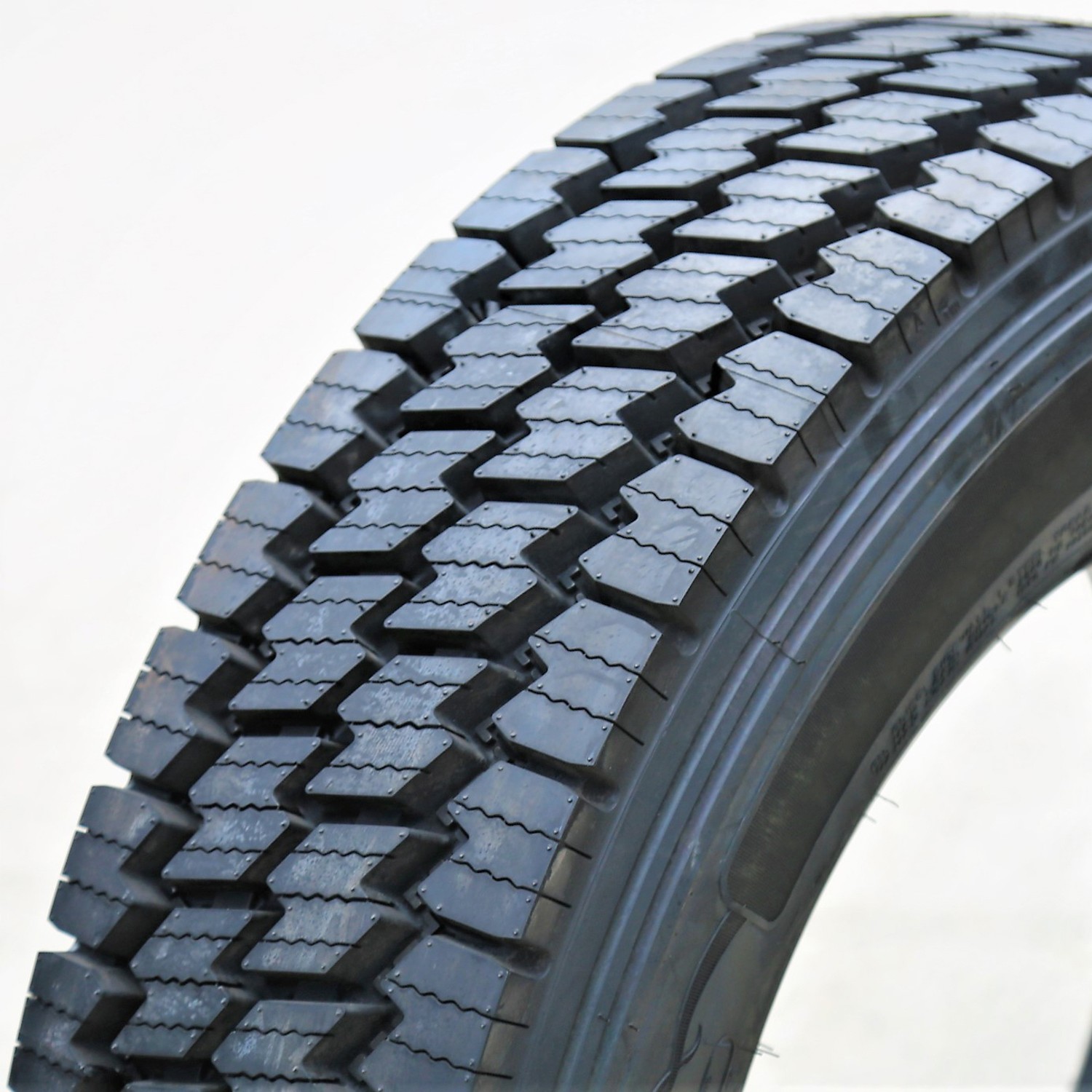 2 Tires Evoluxx EDR202 265/70R19.5 Load H 16 Ply Drive Commercial