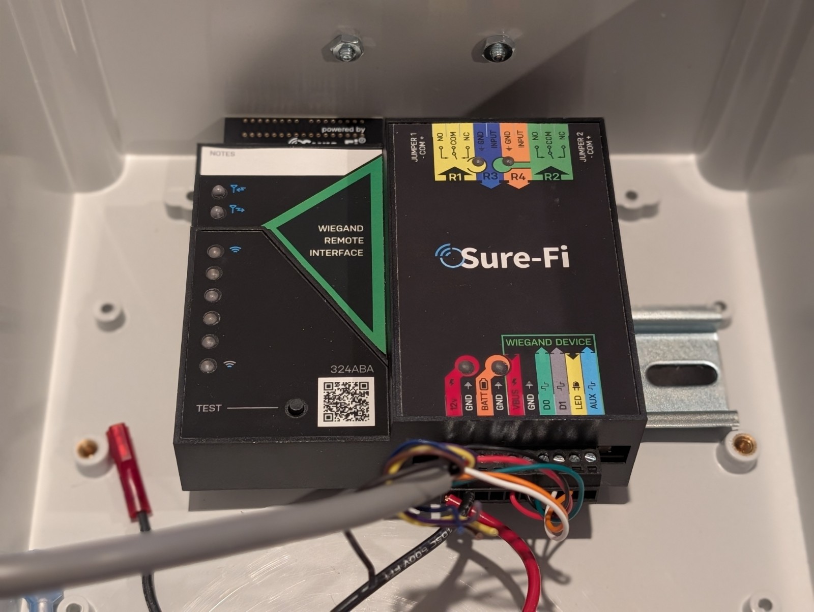 Sure-Fi Portable Access Kit Wiegand DS004 Controller and Remote HID ThinLine II