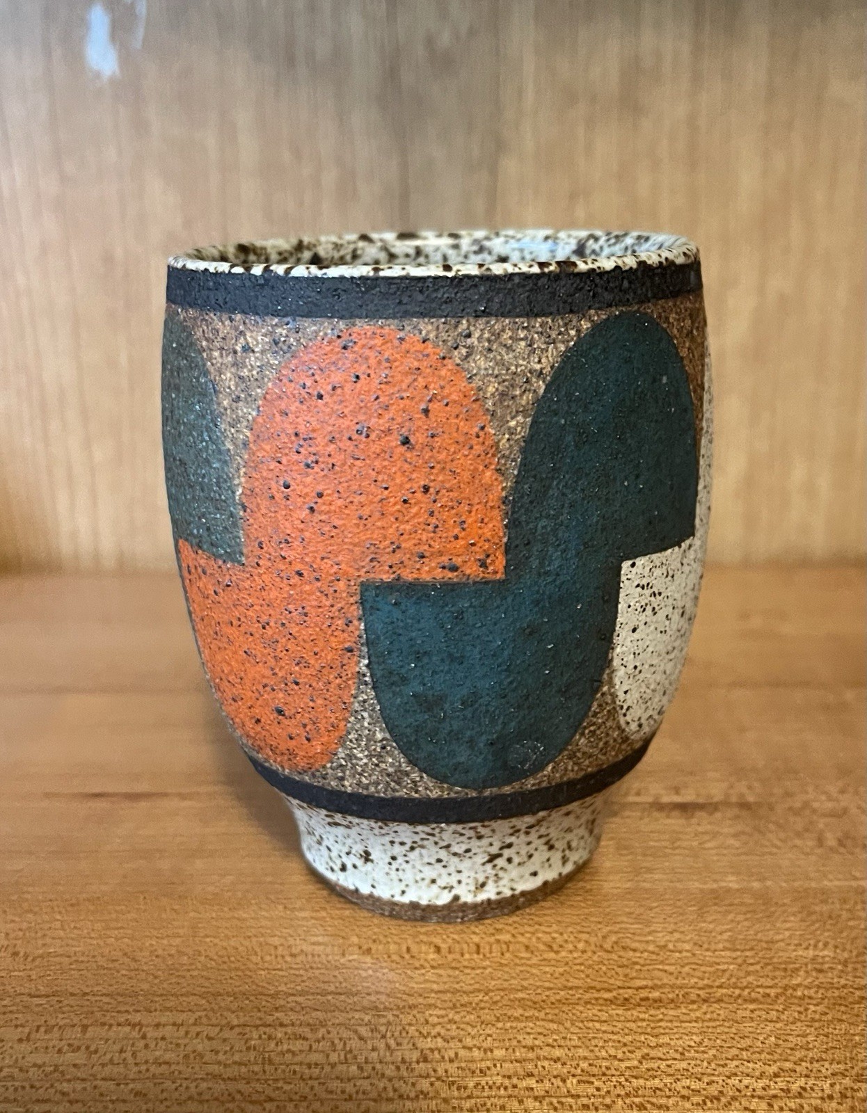 Kat & Roger Modernist Abstract Design Handmade Ceramic Cup