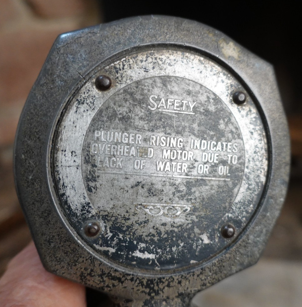 Antique 1929 PONTIAC INDIAN HEAD DELUXE MOTOR SIGNAL RADIATOR CAP HOOD ORNAMENT