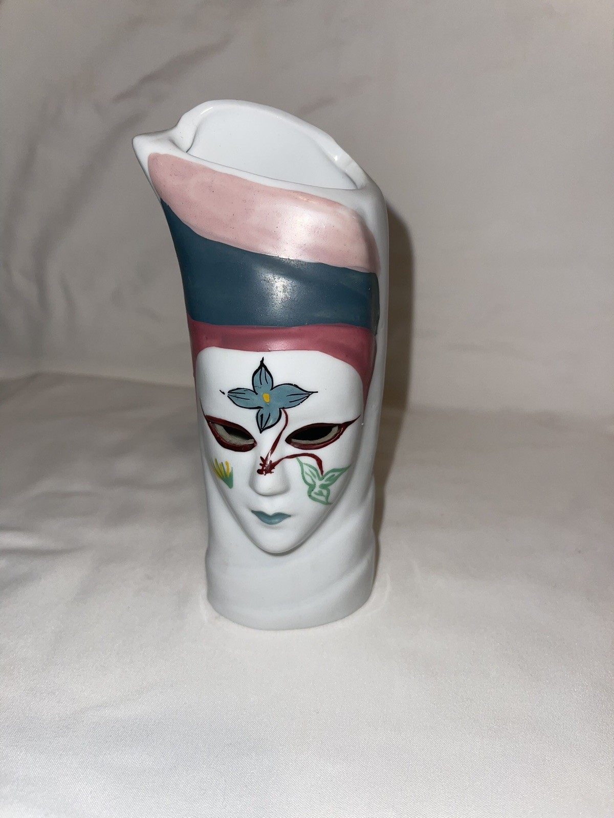 Vintage Ceramic Bud Vase Ladies Face Mask ￼ Fun