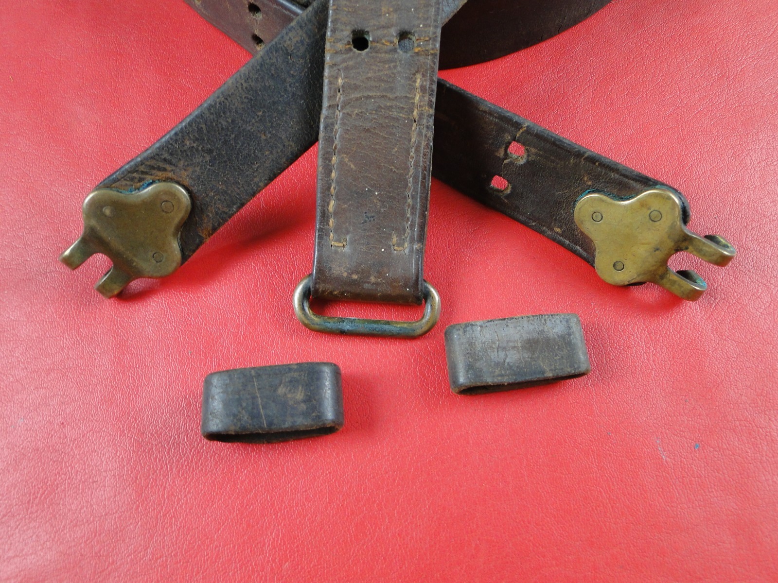 Sling U.S. M1907 Marked ``W.T.& B.Co / 1918 / R.E.W.`` (SMA3480)