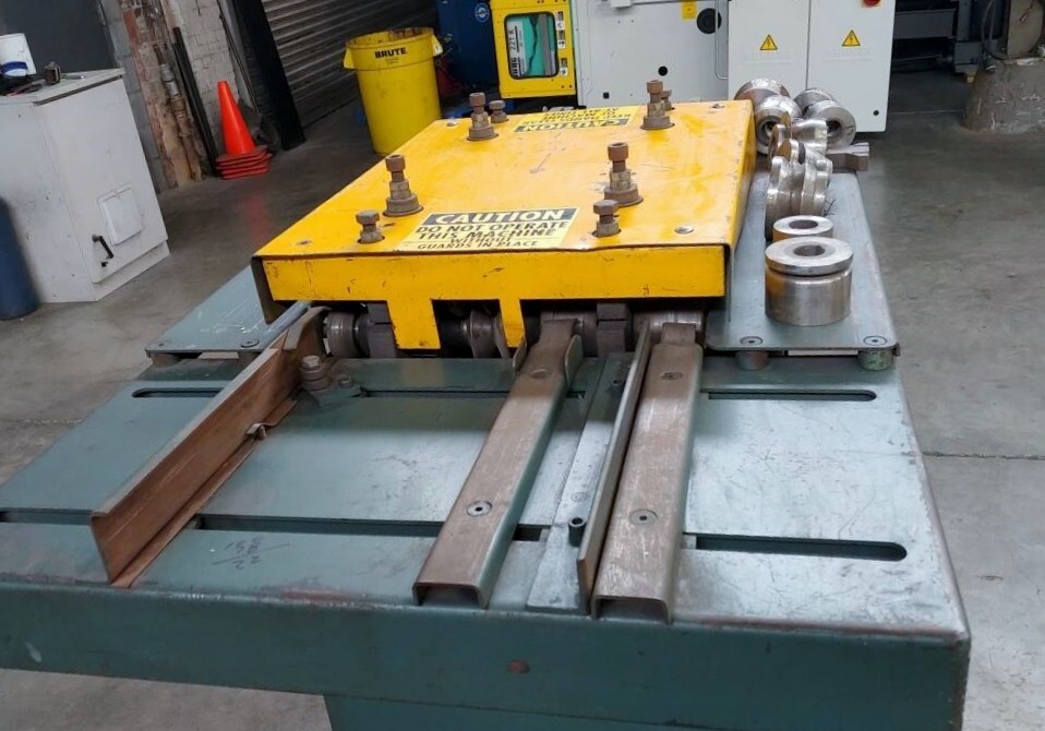 ENGEL LOCKFORMER ROLL FORMING MACHINE M-525 SHEET METAL PITTSBURGH MACHINE