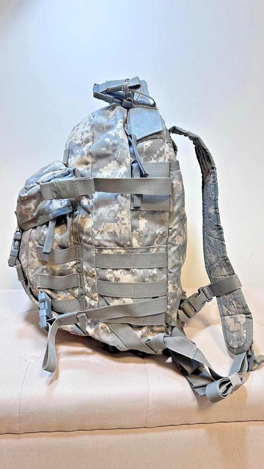 USGI MOLLE II 3-Day Assault Pack ACU UCP Army Tactical Backpack Military