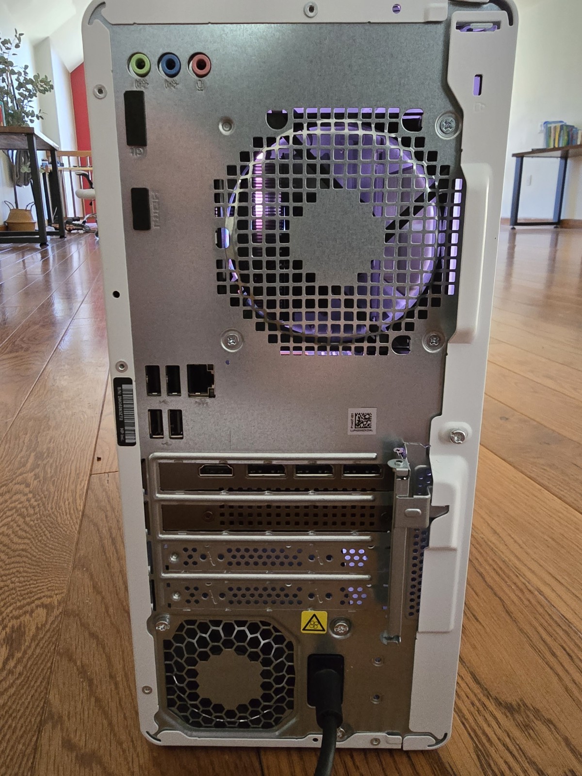 HP Omen 16L RTX 5060 Intel Ultra 7 265F 32GB RAM 1 TB SSD Gaming Desktop